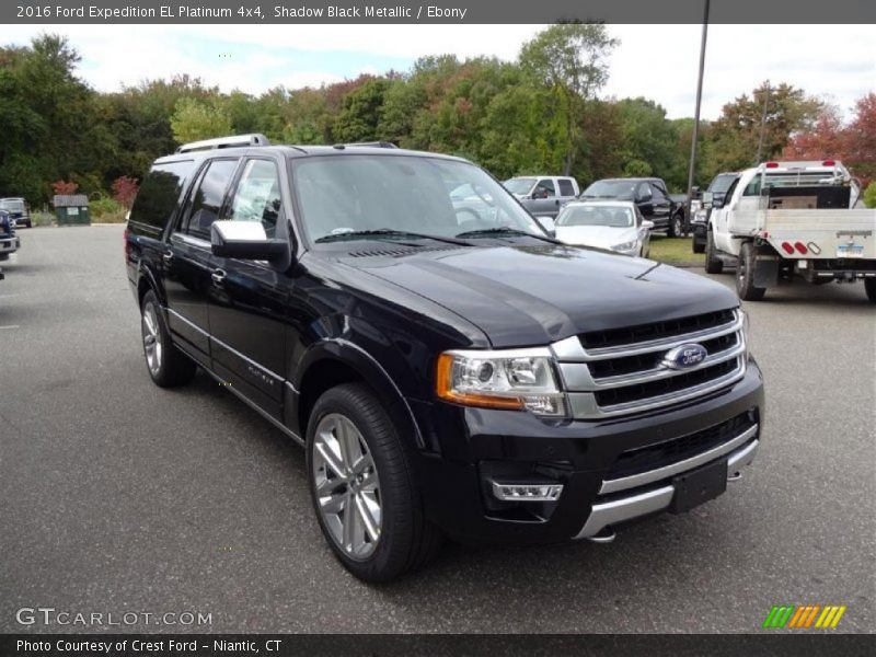 Front 3/4 View of 2016 Expedition EL Platinum 4x4