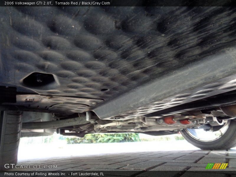 Tornado Red / Black/Grey Cloth 2006 Volkswagen GTI 2.0T