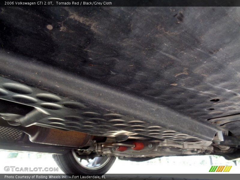 Tornado Red / Black/Grey Cloth 2006 Volkswagen GTI 2.0T
