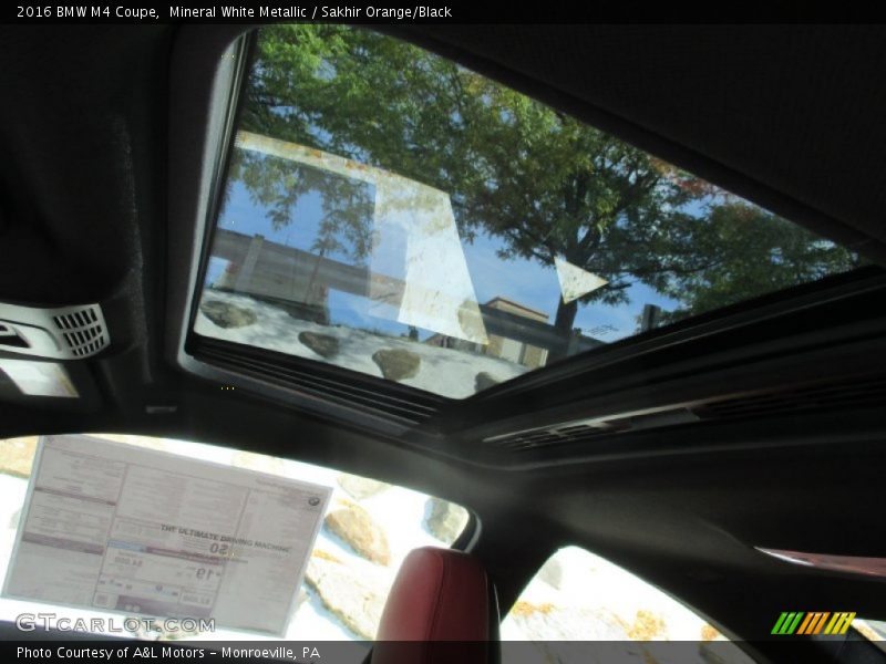 Mineral White Metallic / Sakhir Orange/Black 2016 BMW M4 Coupe