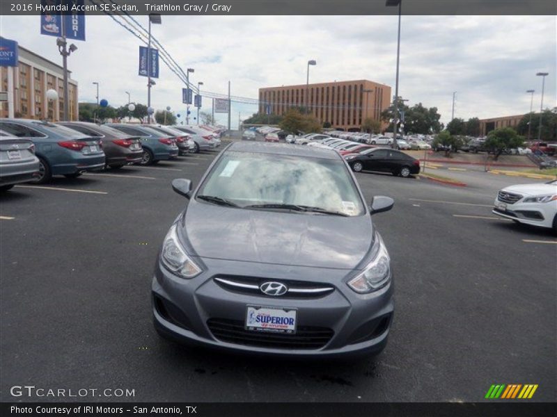 Triathlon Gray / Gray 2016 Hyundai Accent SE Sedan