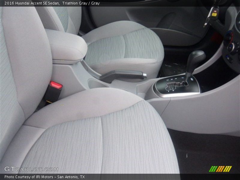 Triathlon Gray / Gray 2016 Hyundai Accent SE Sedan
