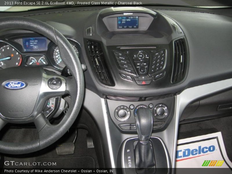 Frosted Glass Metallic / Charcoal Black 2013 Ford Escape SE 2.0L EcoBoost 4WD
