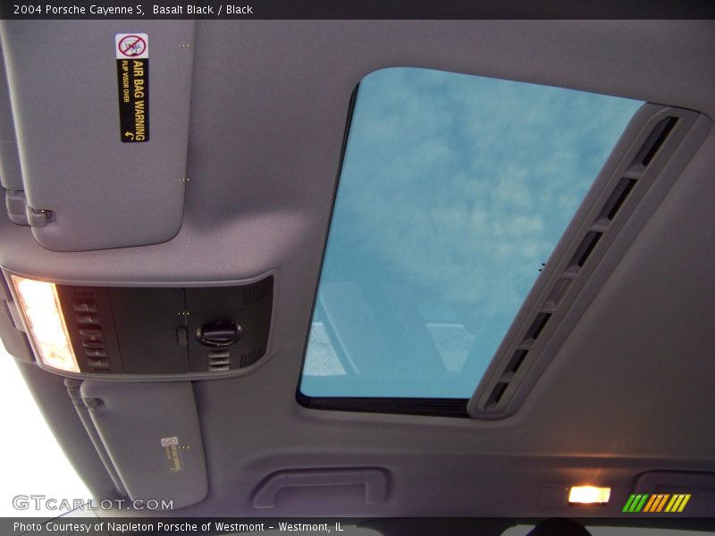 Basalt Black / Black 2004 Porsche Cayenne S