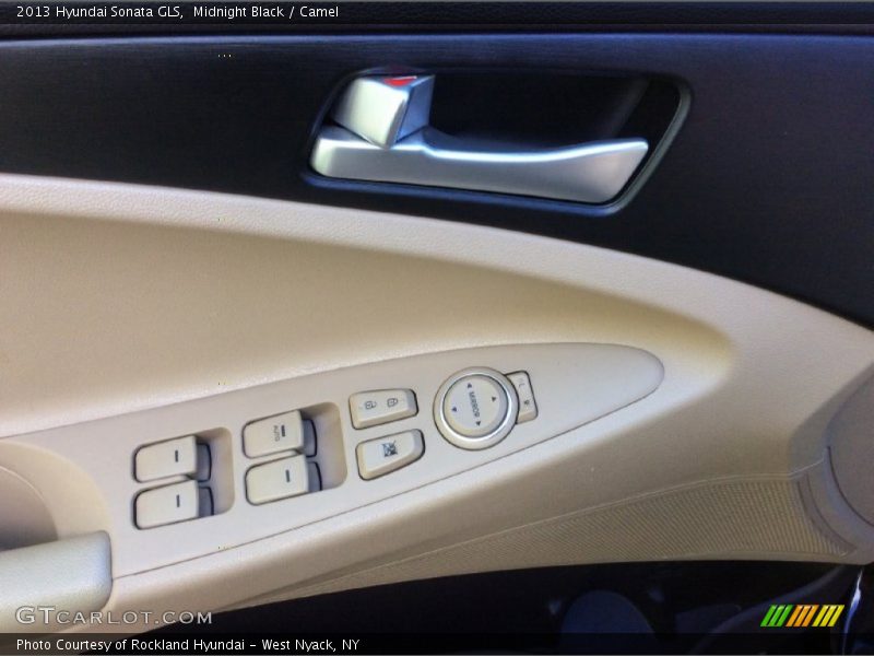 Midnight Black / Camel 2013 Hyundai Sonata GLS