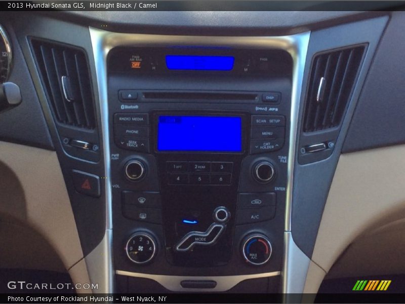 Midnight Black / Camel 2013 Hyundai Sonata GLS