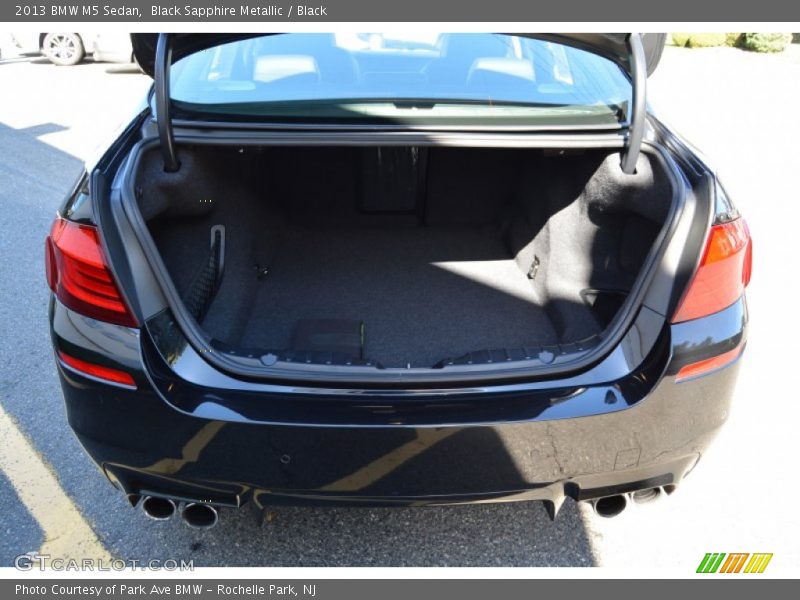 Black Sapphire Metallic / Black 2013 BMW M5 Sedan