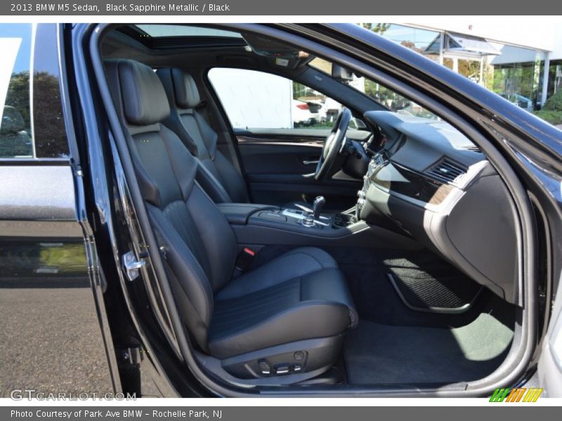 Black Sapphire Metallic / Black 2013 BMW M5 Sedan