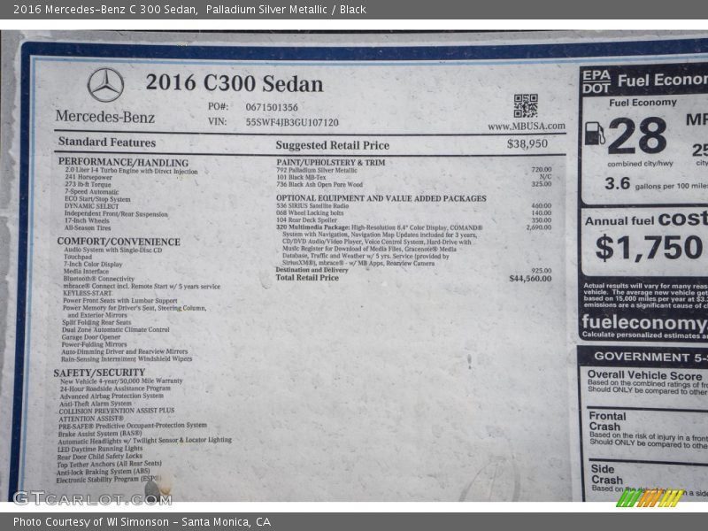 Palladium Silver Metallic / Black 2016 Mercedes-Benz C 300 Sedan