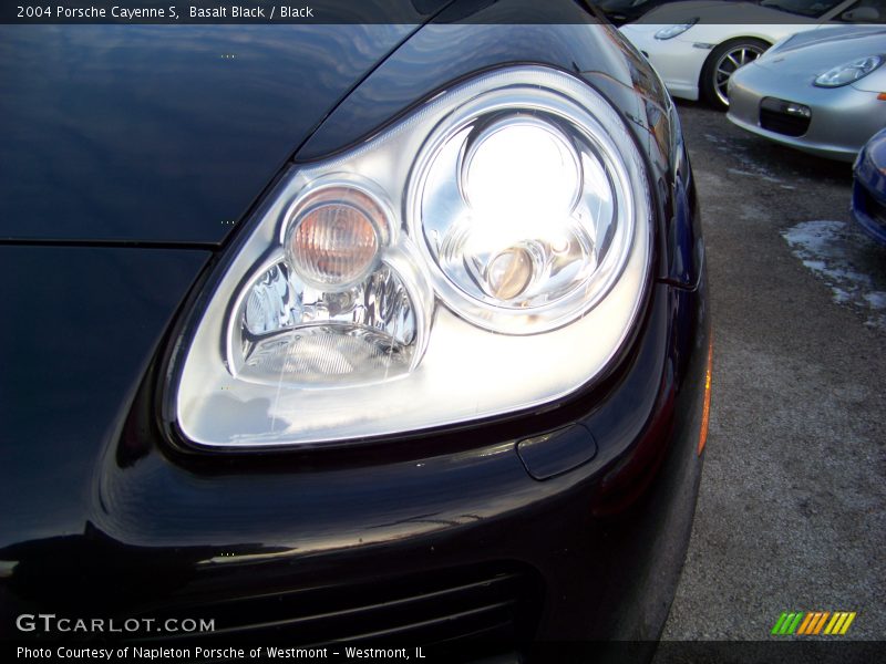 Basalt Black / Black 2004 Porsche Cayenne S