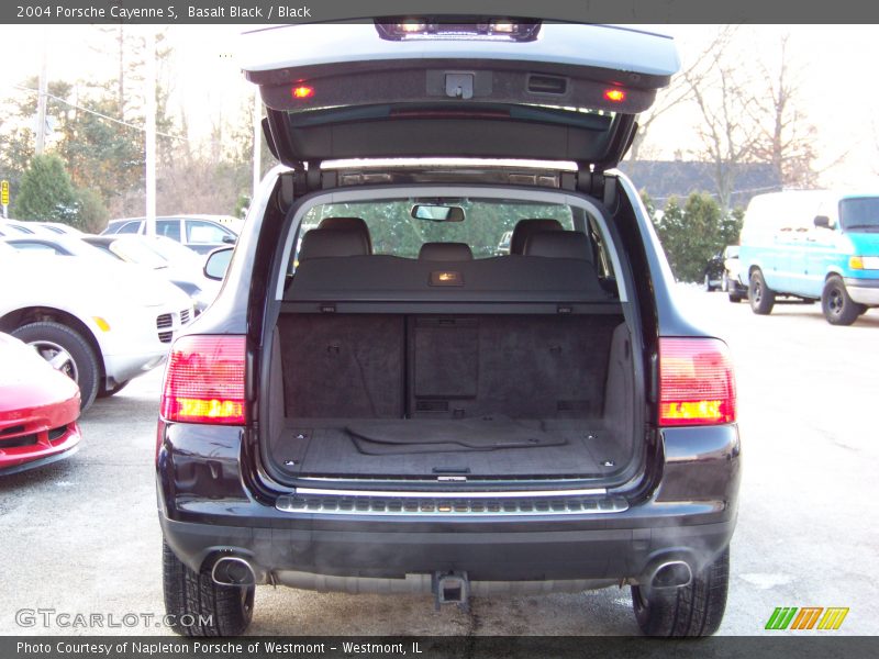 Basalt Black / Black 2004 Porsche Cayenne S