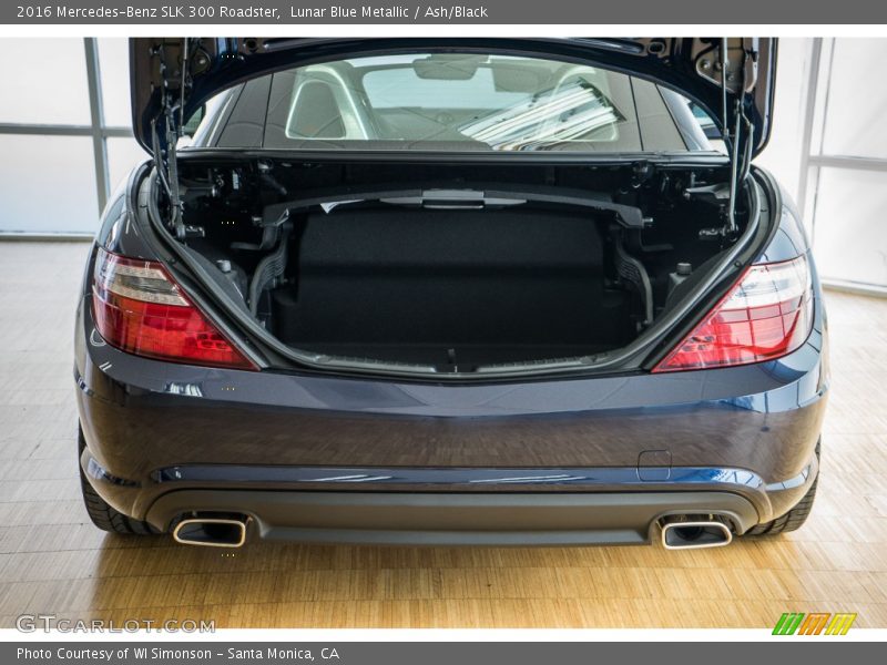 Lunar Blue Metallic / Ash/Black 2016 Mercedes-Benz SLK 300 Roadster