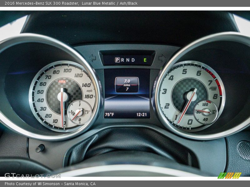  2016 SLK 300 Roadster 300 Roadster Gauges