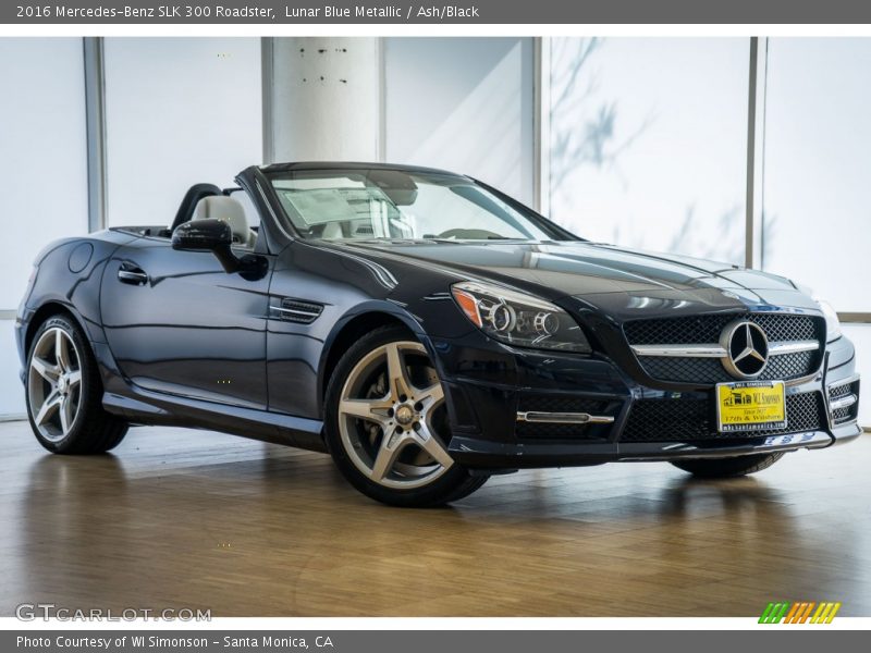 Lunar Blue Metallic / Ash/Black 2016 Mercedes-Benz SLK 300 Roadster