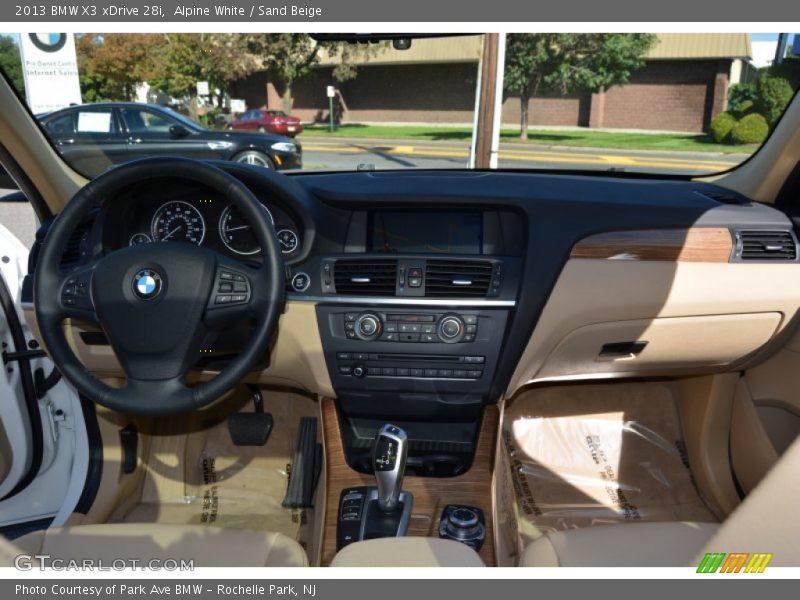 Alpine White / Sand Beige 2013 BMW X3 xDrive 28i