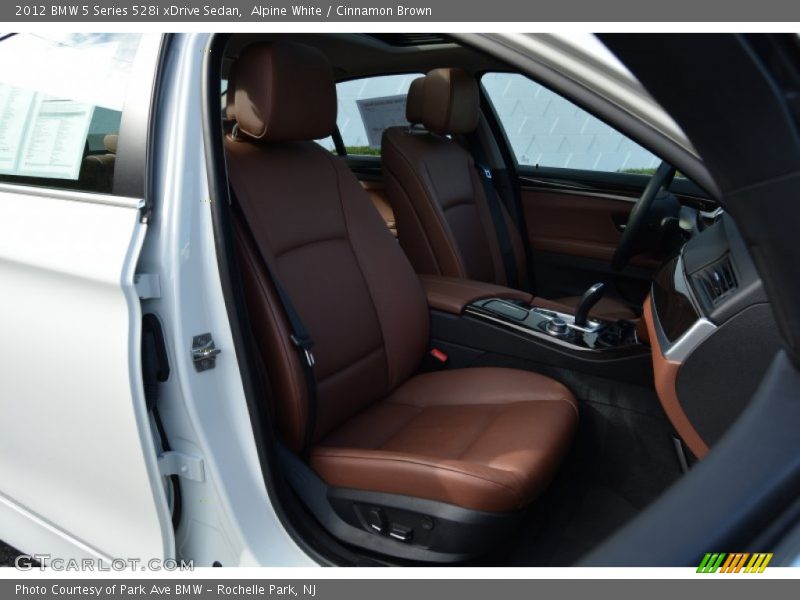 Alpine White / Cinnamon Brown 2012 BMW 5 Series 528i xDrive Sedan