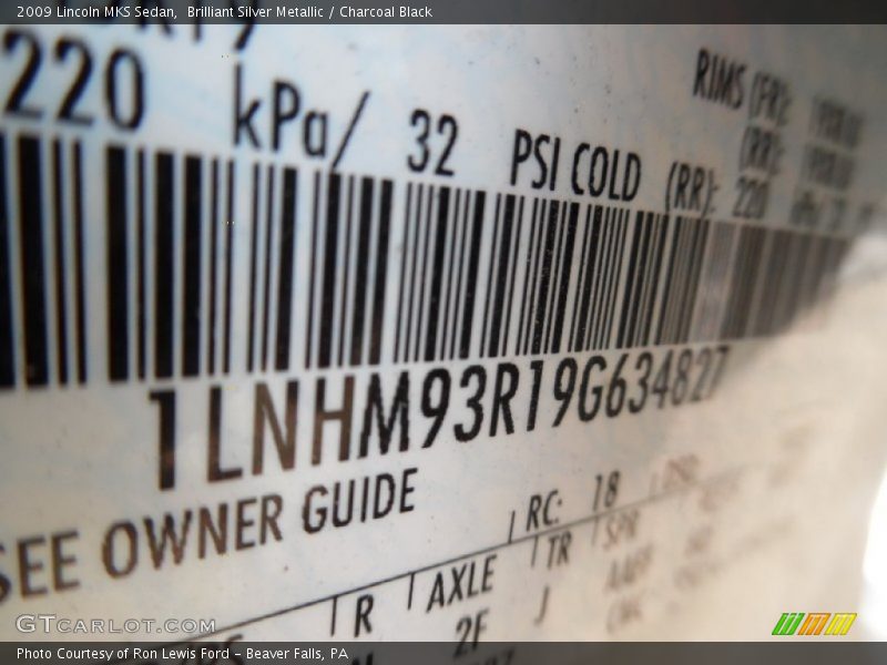 Brilliant Silver Metallic / Charcoal Black 2009 Lincoln MKS Sedan