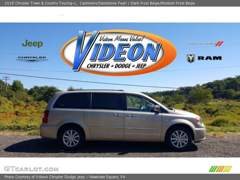 Cashmere/Sandstone Pearl / Dark Frost Beige/Medium Frost Beige 2016 Chrysler Town & Country Touring-L