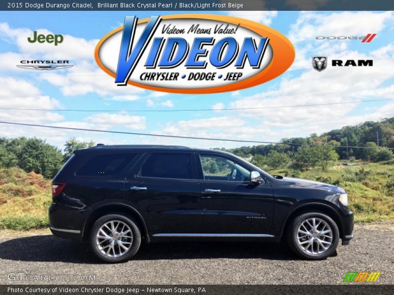 Brilliant Black Crystal Pearl / Black/Light Frost Beige 2015 Dodge Durango Citadel