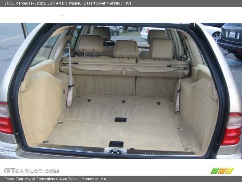  2001 E 320 4Matic Wagon Trunk
