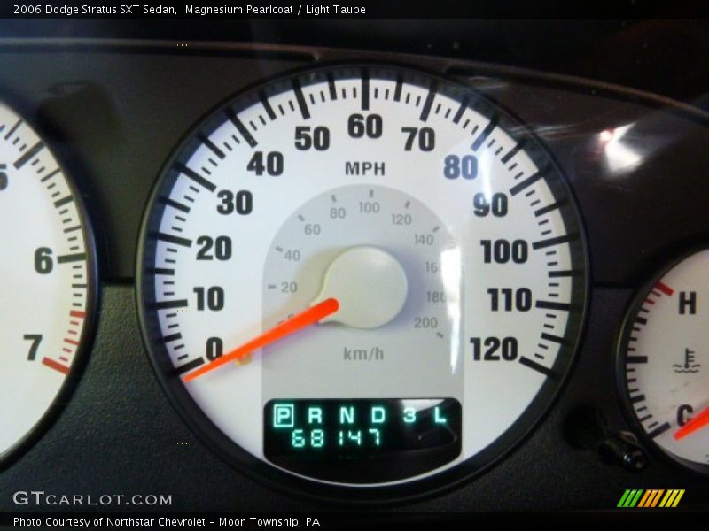 Magnesium Pearlcoat / Light Taupe 2006 Dodge Stratus SXT Sedan