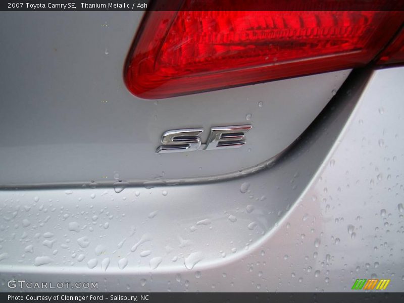 Titanium Metallic / Ash 2007 Toyota Camry SE