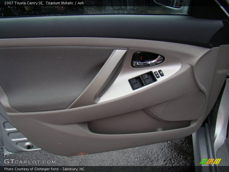 Titanium Metallic / Ash 2007 Toyota Camry SE