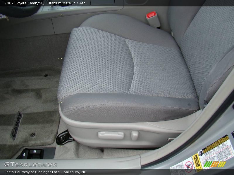 Titanium Metallic / Ash 2007 Toyota Camry SE