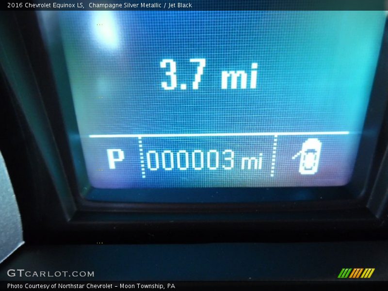 Champagne Silver Metallic / Jet Black 2016 Chevrolet Equinox LS