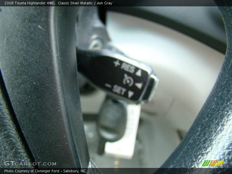 Classic Silver Metallic / Ash Gray 2008 Toyota Highlander 4WD