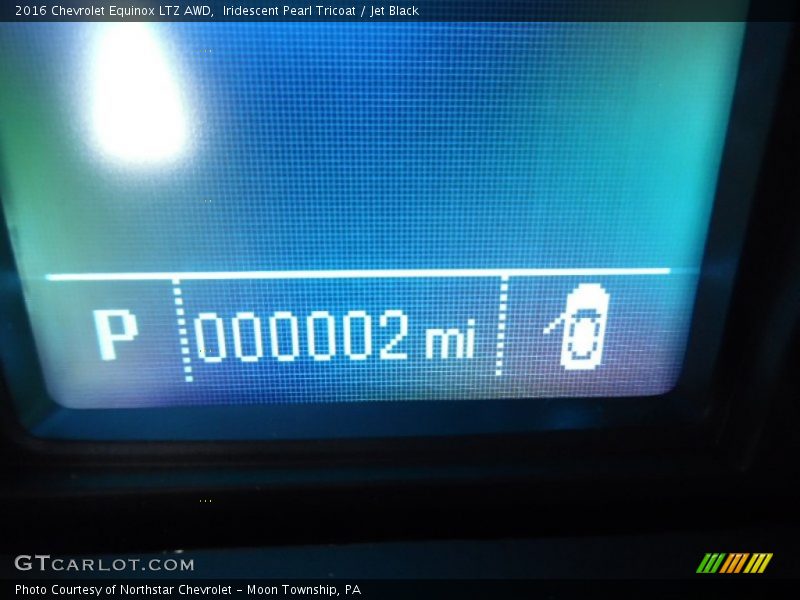 Iridescent Pearl Tricoat / Jet Black 2016 Chevrolet Equinox LTZ AWD