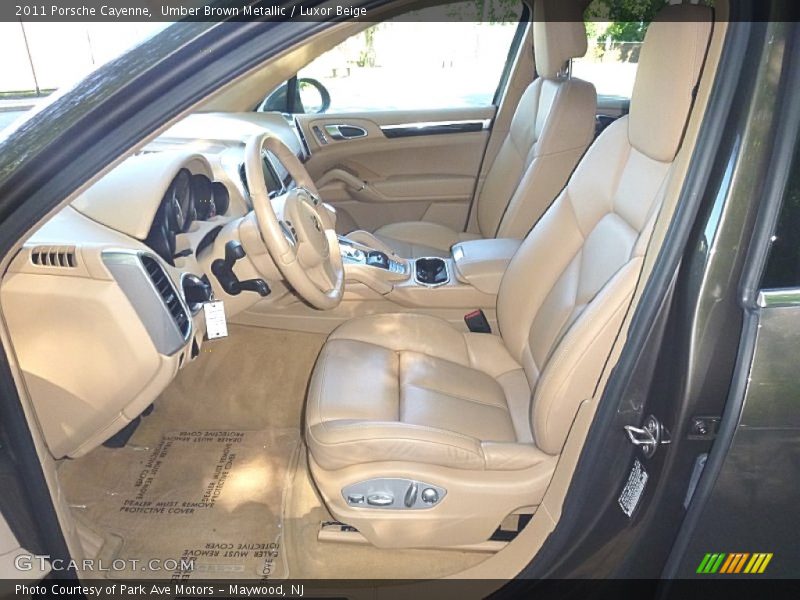 Front Seat of 2011 Cayenne 