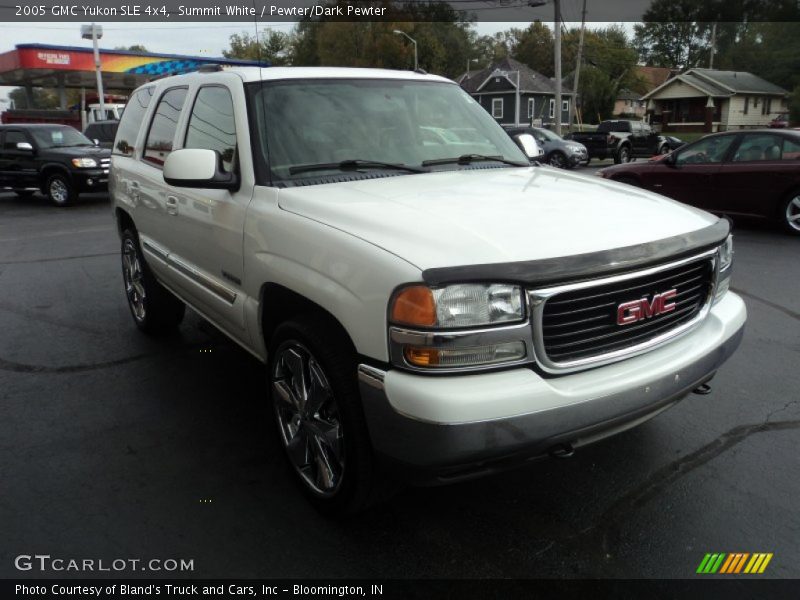 Summit White / Pewter/Dark Pewter 2005 GMC Yukon SLE 4x4