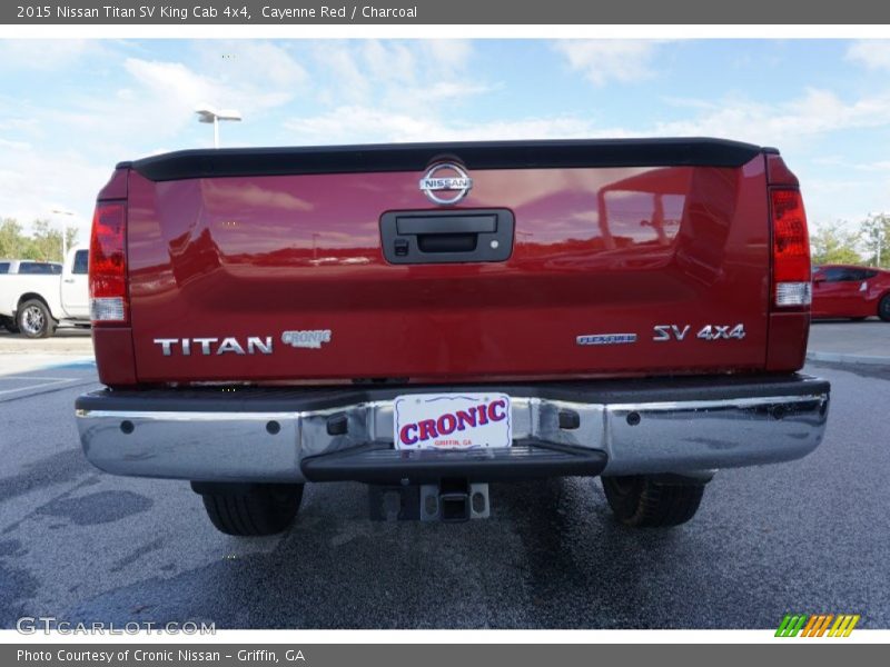 Cayenne Red / Charcoal 2015 Nissan Titan SV King Cab 4x4