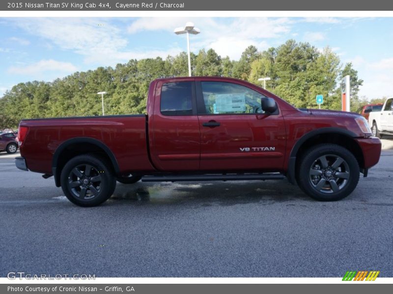  2015 Titan SV King Cab 4x4 Cayenne Red