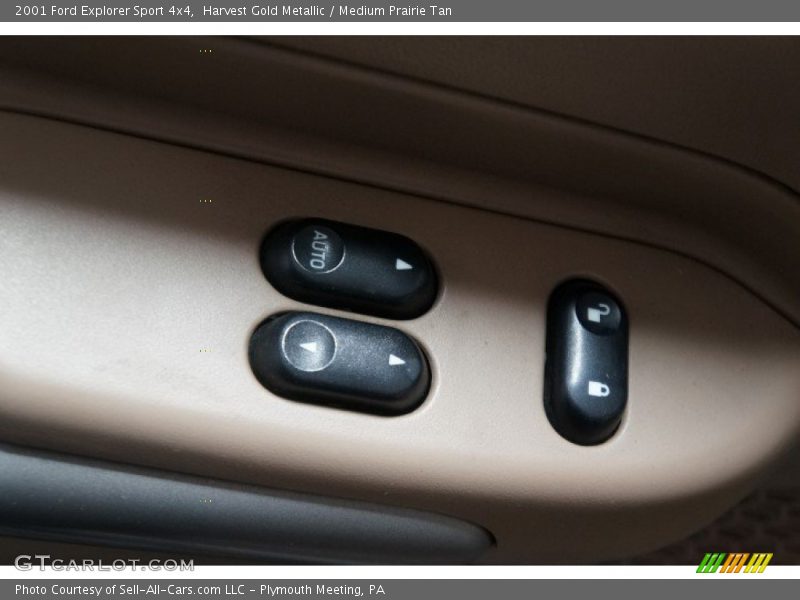 Harvest Gold Metallic / Medium Prairie Tan 2001 Ford Explorer Sport 4x4