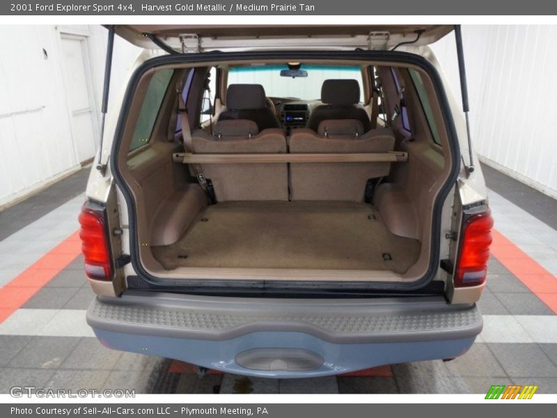Harvest Gold Metallic / Medium Prairie Tan 2001 Ford Explorer Sport 4x4