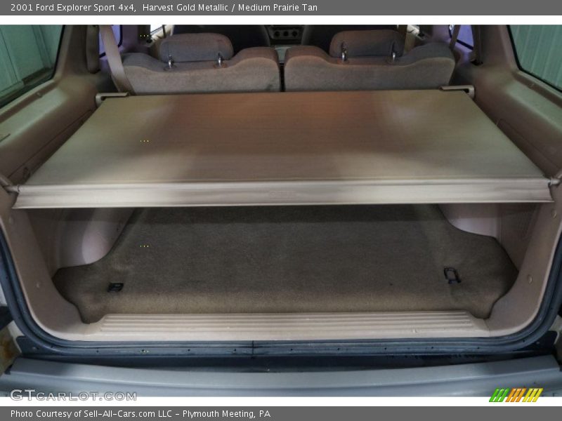 Harvest Gold Metallic / Medium Prairie Tan 2001 Ford Explorer Sport 4x4