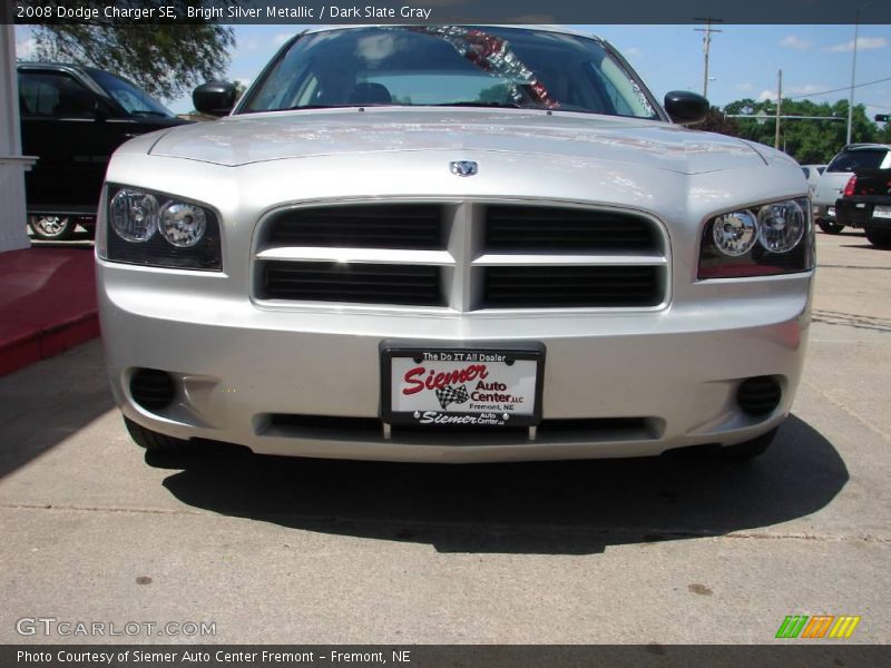 Bright Silver Metallic / Dark Slate Gray 2008 Dodge Charger SE
