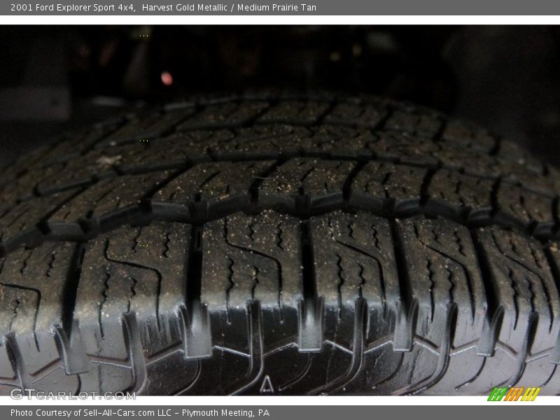 Harvest Gold Metallic / Medium Prairie Tan 2001 Ford Explorer Sport 4x4