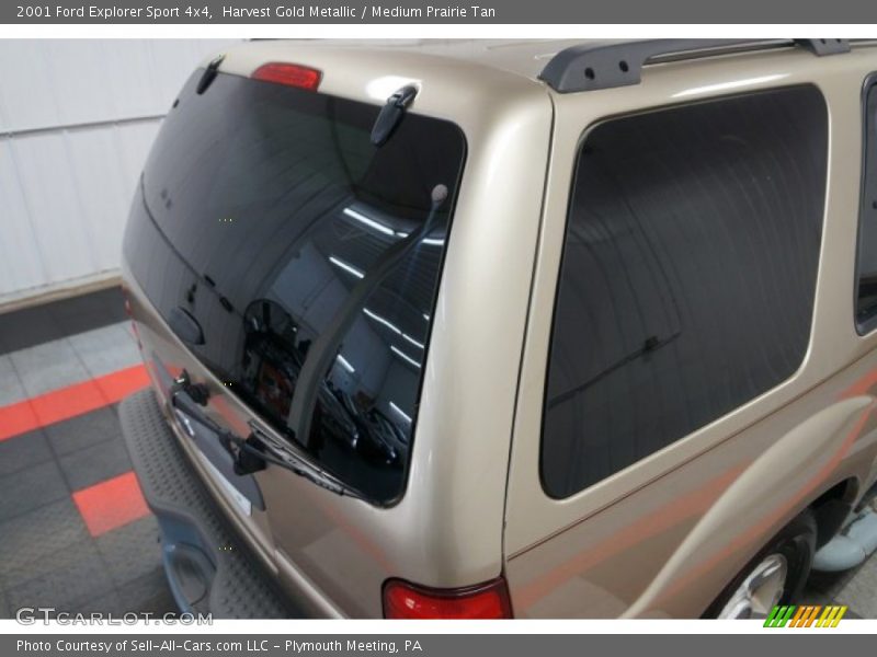 Harvest Gold Metallic / Medium Prairie Tan 2001 Ford Explorer Sport 4x4