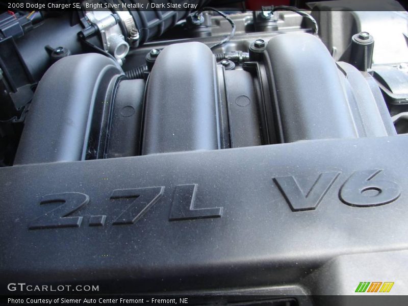 Bright Silver Metallic / Dark Slate Gray 2008 Dodge Charger SE