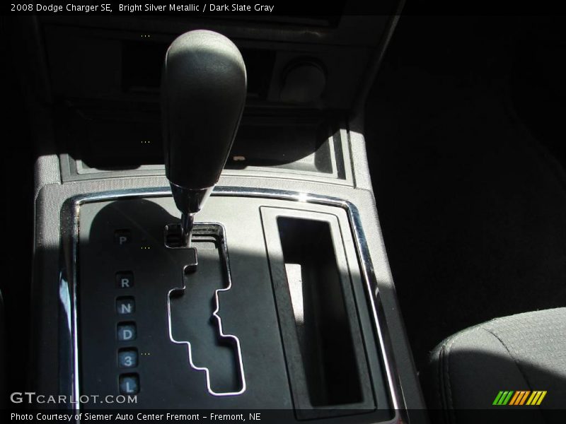 Bright Silver Metallic / Dark Slate Gray 2008 Dodge Charger SE