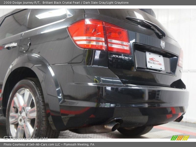 Brilliant Black Crystal Pearl / Dark Slate Gray/Light Graystone 2009 Dodge Journey R/T