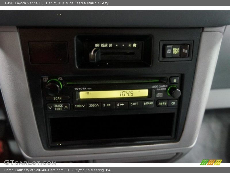 Denim Blue Mica Pearl Metallic / Gray 1998 Toyota Sienna LE