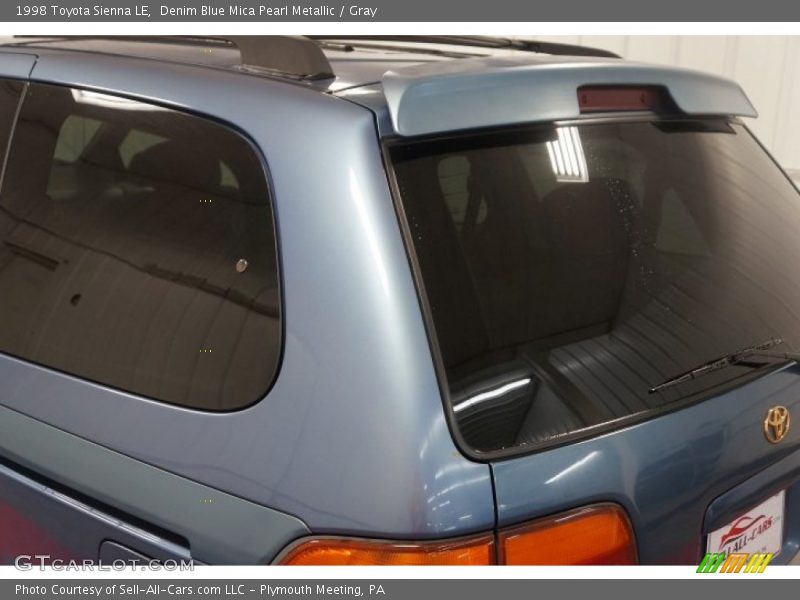 Denim Blue Mica Pearl Metallic / Gray 1998 Toyota Sienna LE