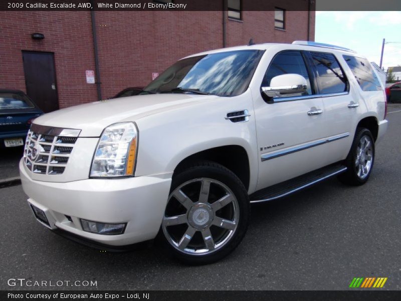 White Diamond / Ebony/Ebony 2009 Cadillac Escalade AWD