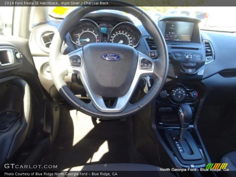 Ingot Silver / Charcoal Black 2014 Ford Fiesta SE Hatchback
