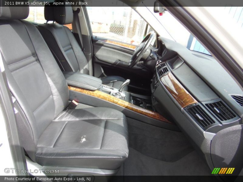 Alpine White / Black 2011 BMW X5 xDrive 35i