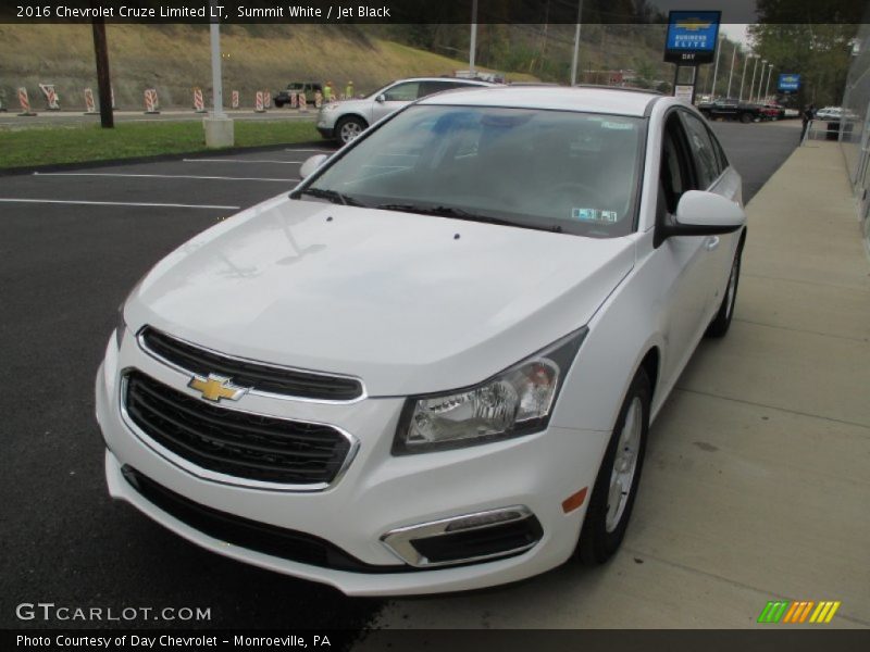 Summit White / Jet Black 2016 Chevrolet Cruze Limited LT